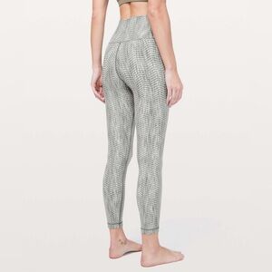 Lululemon Wunder Under High-Rise leggings size 4